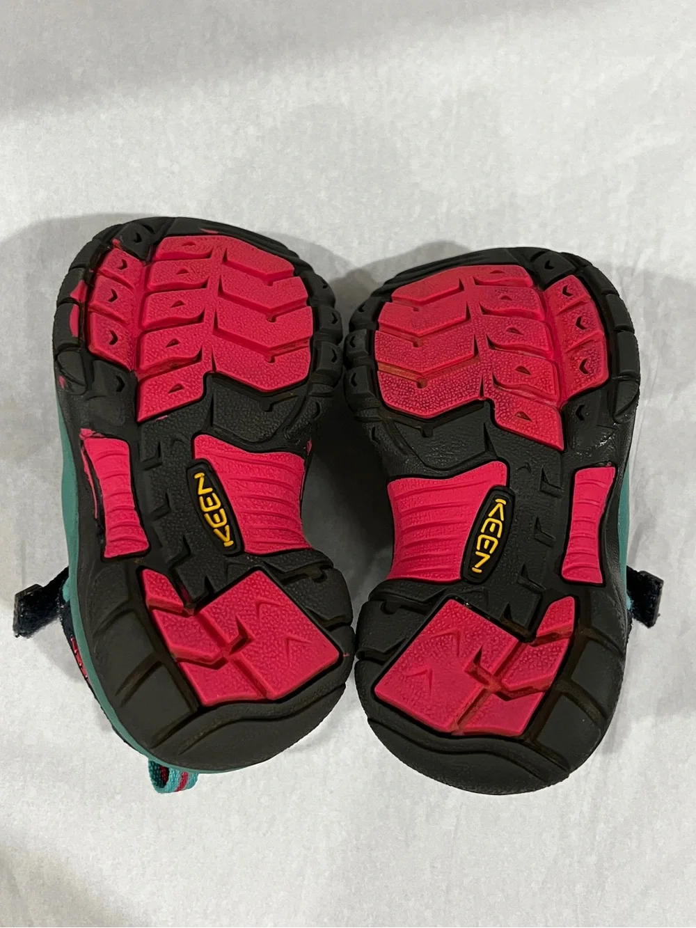 Keen Hiking Water Sandal Shoes Newport H2 Navy Teal Closed-Toe Sport Size 8 T